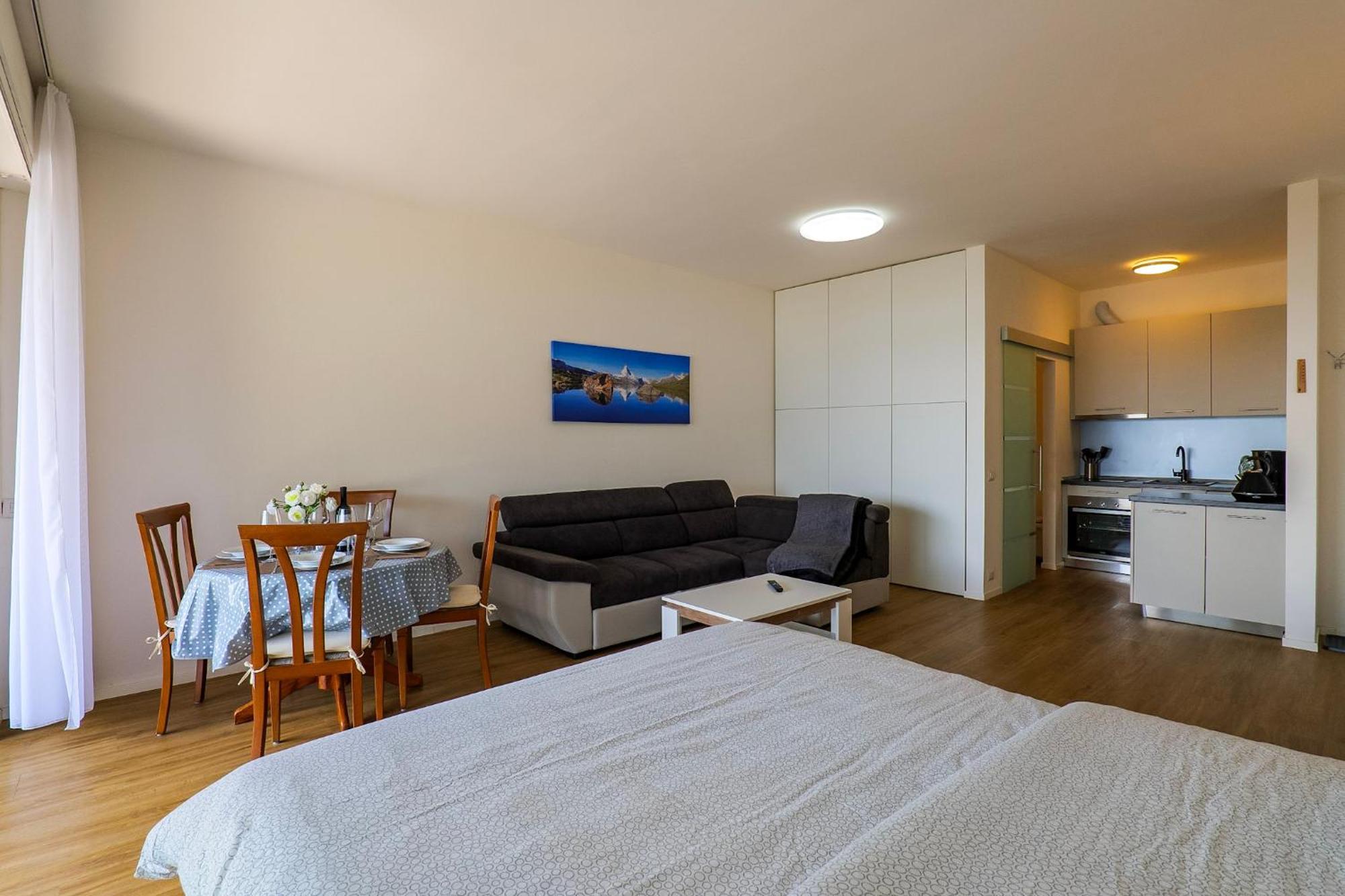Residenz La Selva Studio-Apartments Ghiffa Habitación foto